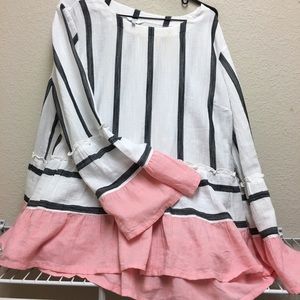 Crown & Ivey ruffled tunic